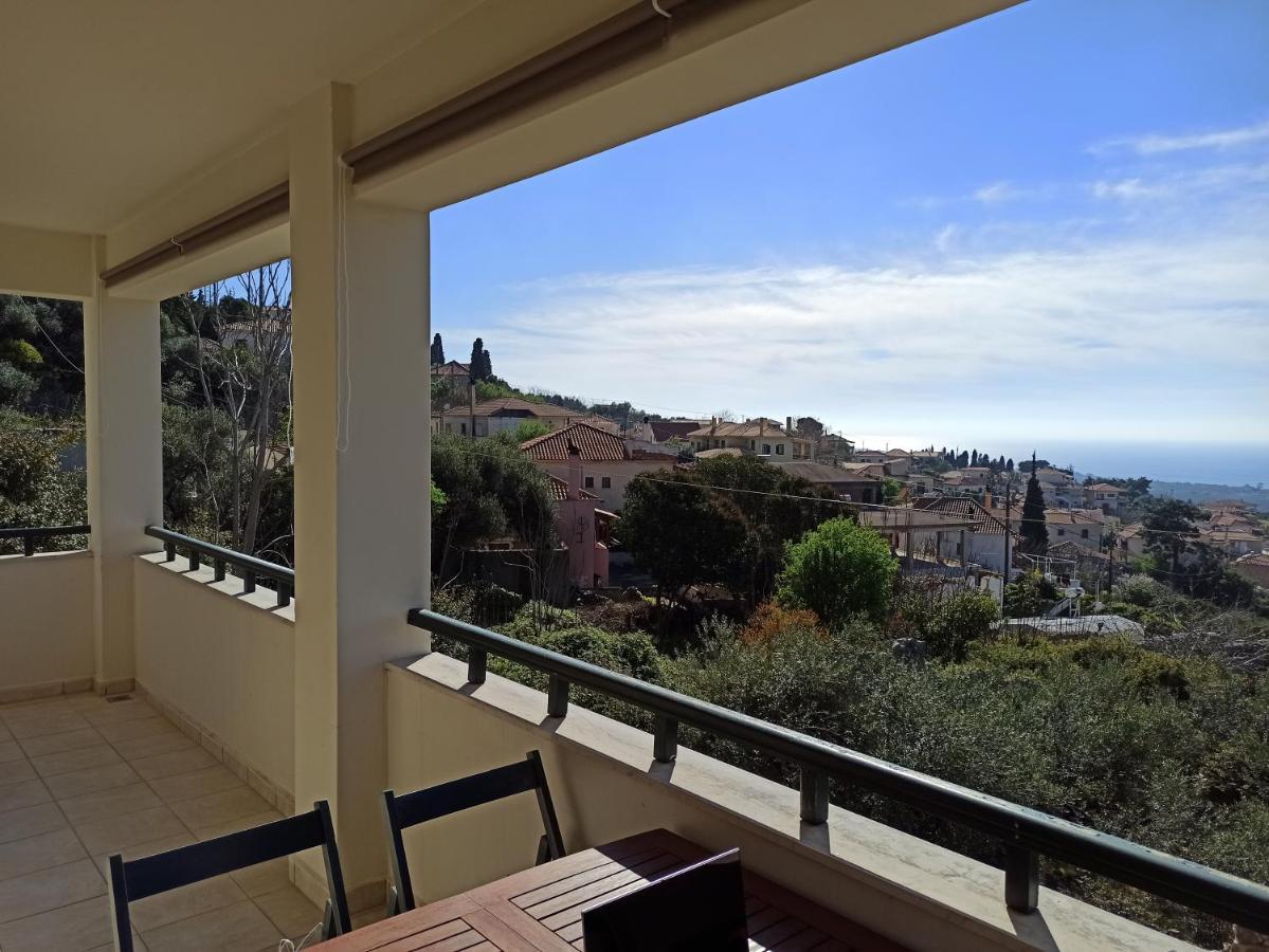 Kiparissia Castle & Sea View Villa Kyparissia Buitenkant foto