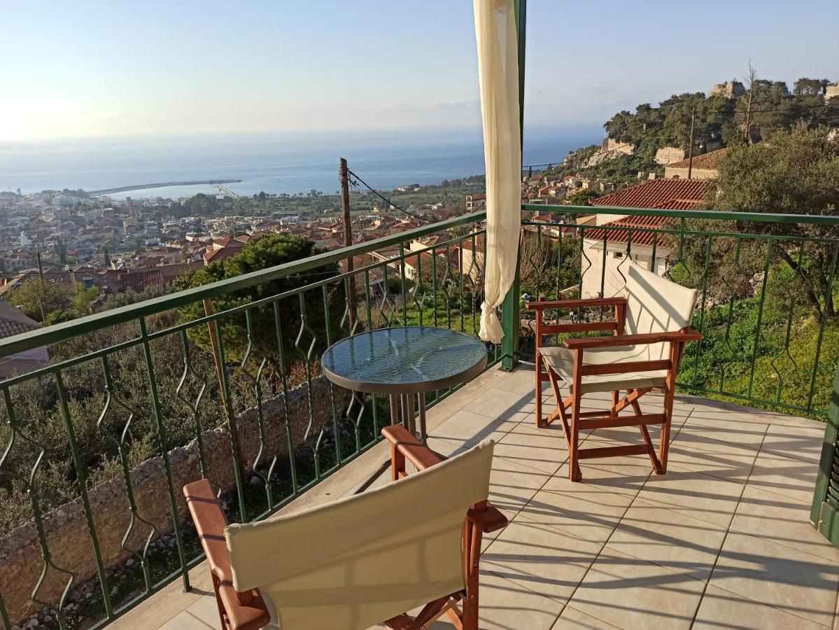 Kiparissia Castle & Sea View Villa Kyparissia Buitenkant foto